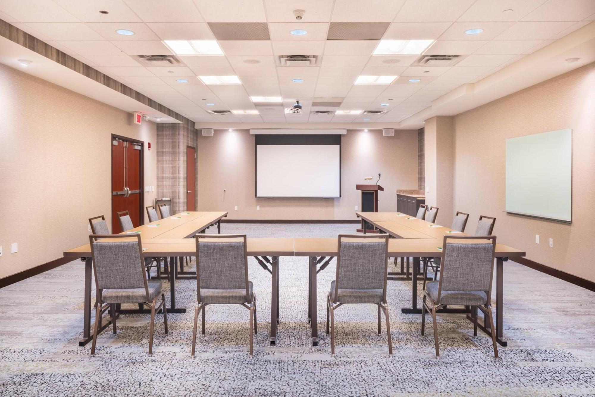 Courtyard By Marriott Silver Spring Downtown Экстерьер фото