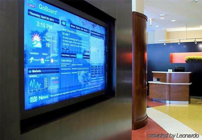 Courtyard By Marriott Silver Spring Downtown Экстерьер фото